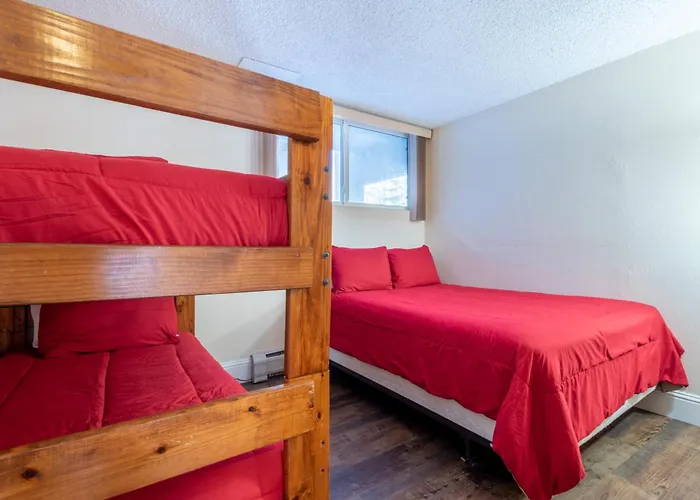 Holiday home Snowbridge Square 107 *