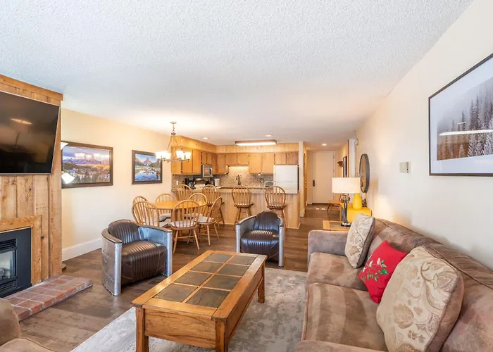 Snowbridge Square 107 Holiday home